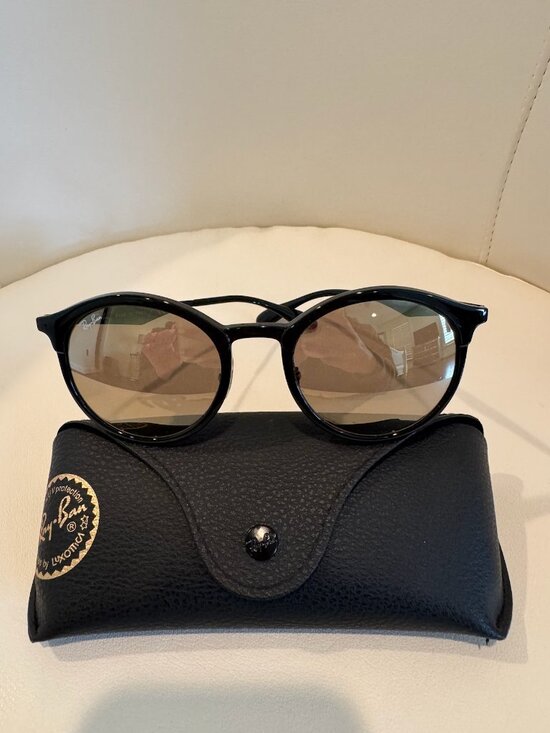 RAY-BAN EMMA 4277 Sunglasses in Black 51MM main image 7